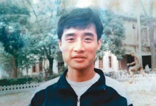 兴宁一县六国脚之一，1989年世预赛国足主力，广东队后卫张小文